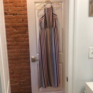 Charles Henry Maxi Dress with Peekaboo Back Size Medium